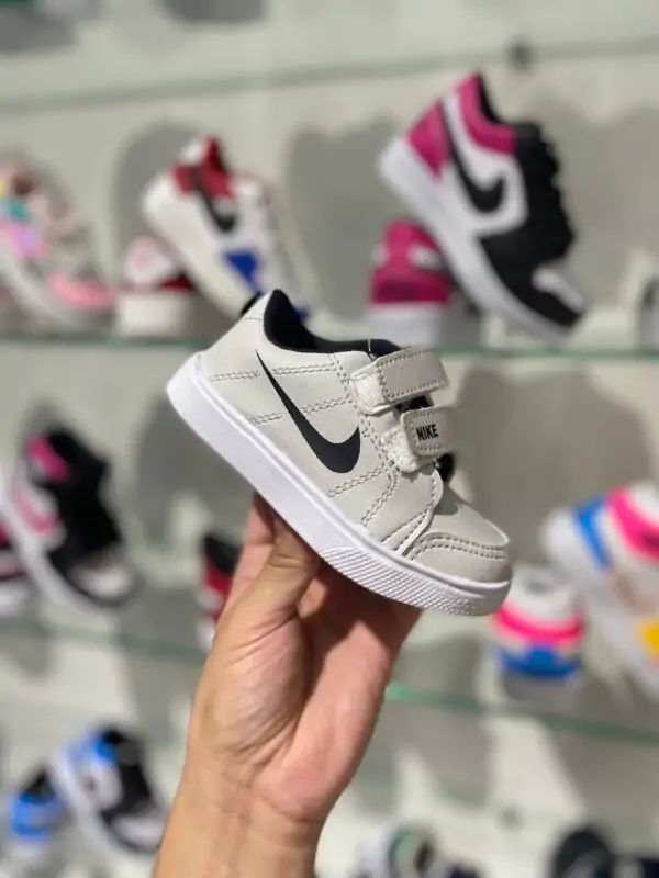 Mini Tenis com Velcro Infantil Branco