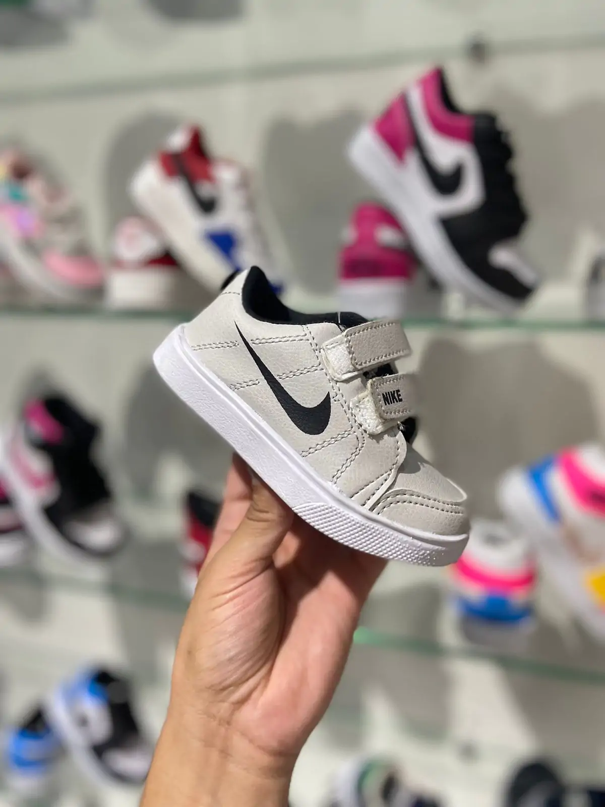 Mini Tenis com Velcro Infantil Branco