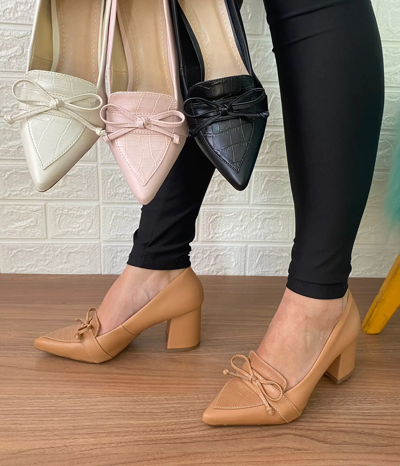 Sapato Scarpin Lacinho