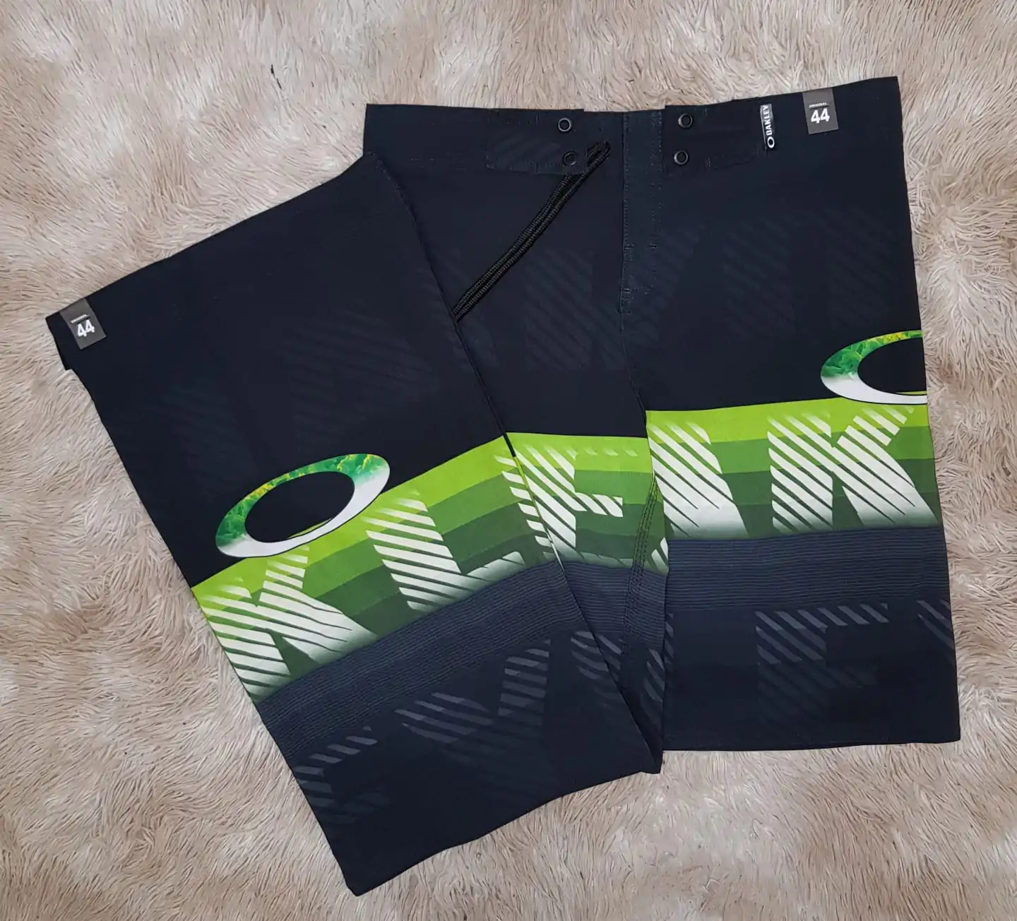 Bermuda Masculina de Tactel