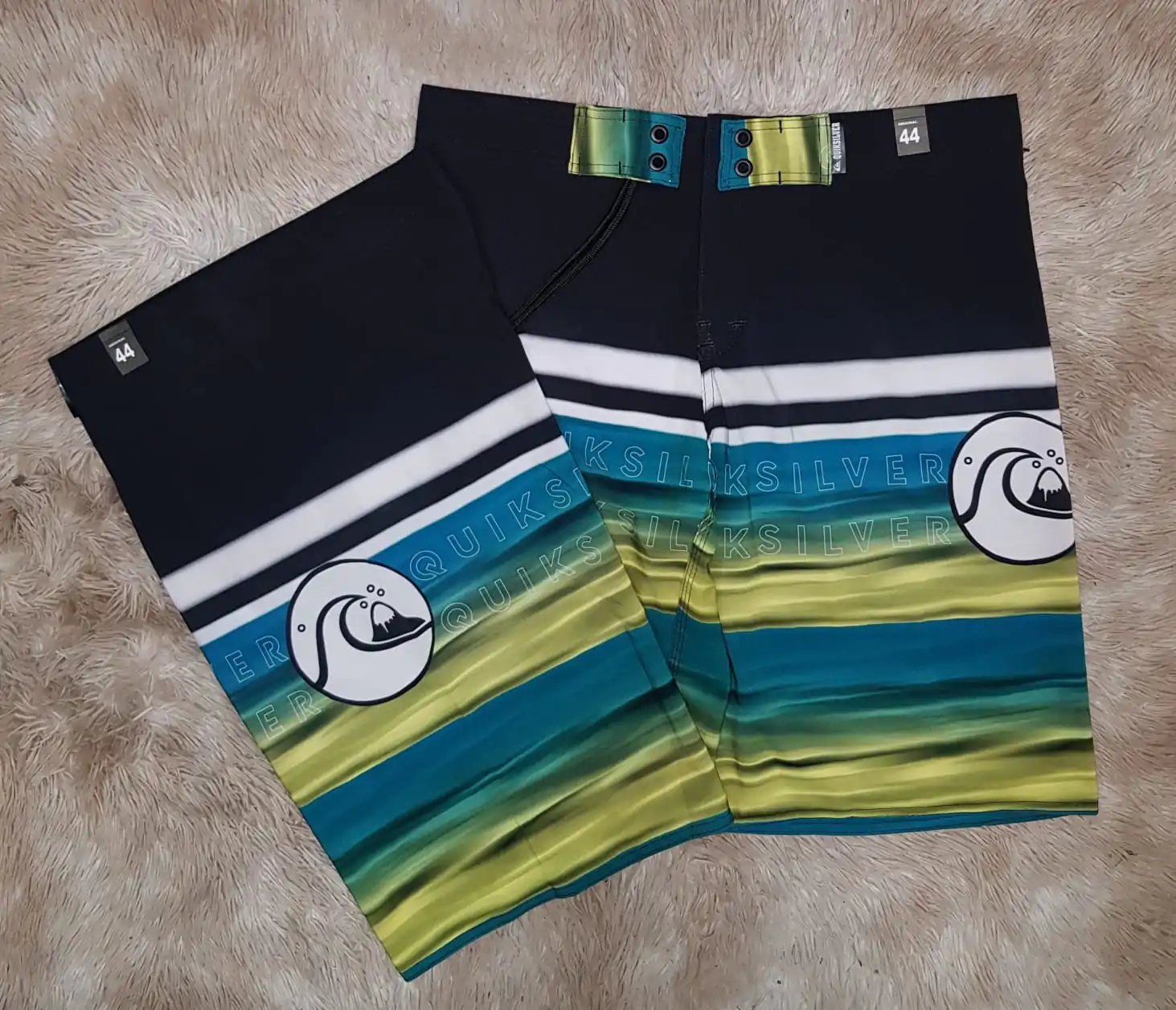 Bermuda Masculina de Tactel