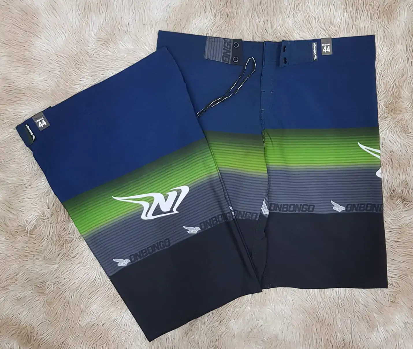 Bermuda Masculina de Tactel