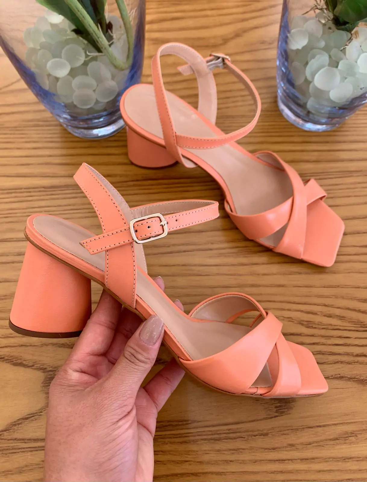 Sandália Couro Legítimo Salto Arredondado Salmão