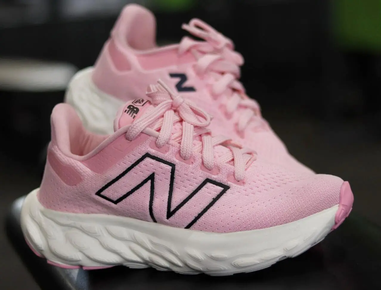 New Balance 1080 v13 Rosa